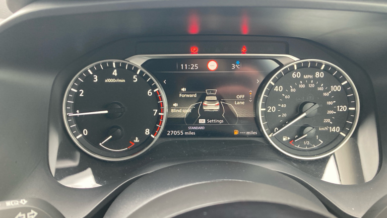 Nissan Qashqai 1.3 DiG-T MH Acenta Premium 5dr Petrol Hatchback